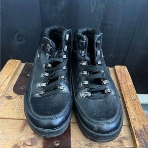 Lugz Black Classic Boots